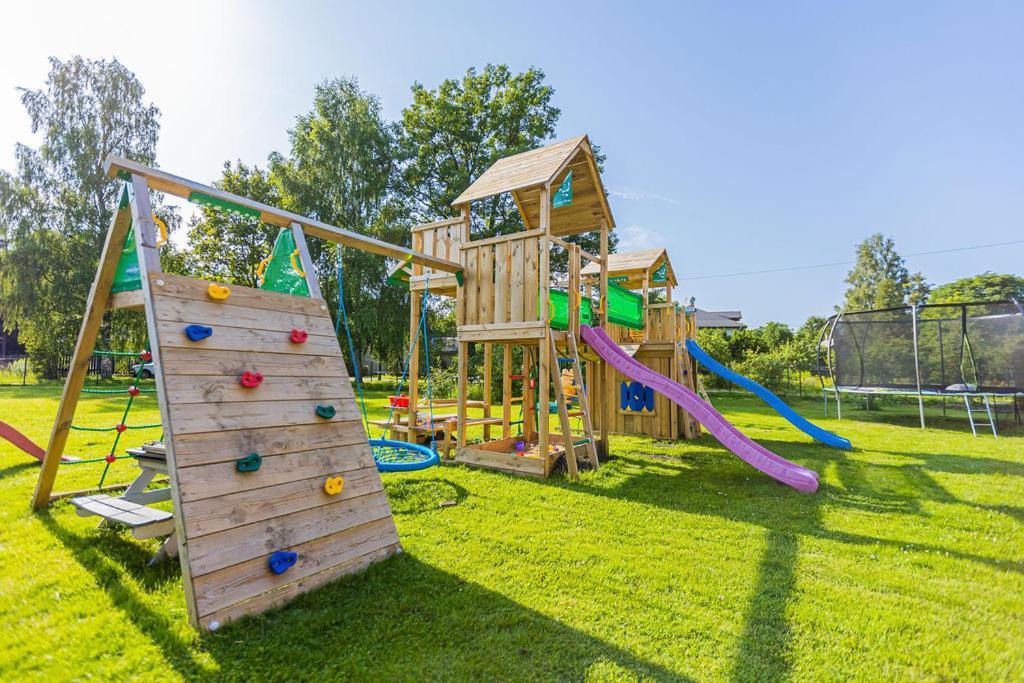 فيلا Schneider Hause Jūrkalne المظهر الخارجي الصورة